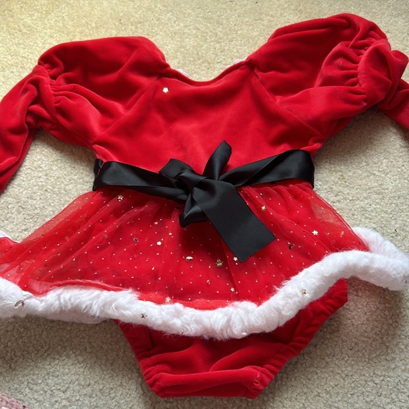 New Baby girl Santa Dress - Picture 5 of 6